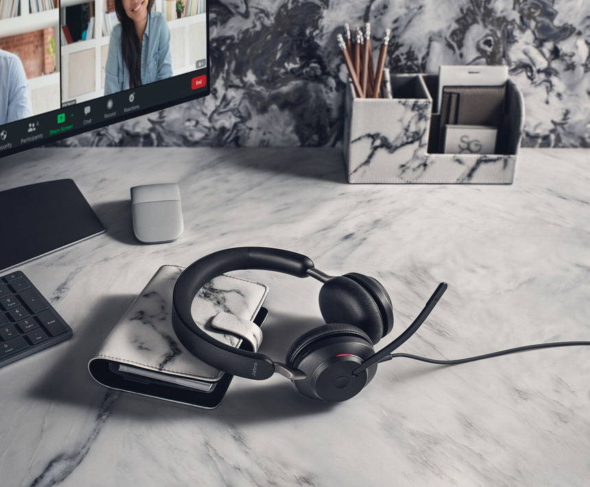 Jabra Evolve2 40 SE Stereo Wired On-Ear Headset with Extension Cable (Black) — Being Shipped