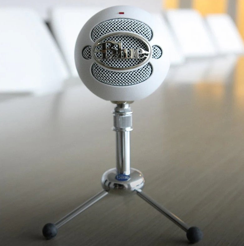 Logitech Blue Snowball USB Condenser Microphone (White) — Being Shipped
