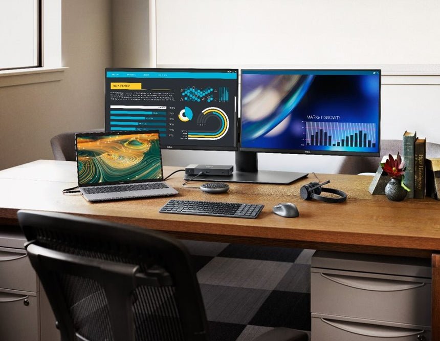 Dell 15.6" Latitude 5520 Notebook, Intel Core i7-1185G7, 16GB RAM, 256GB SSD (Silver) — Being Shipped