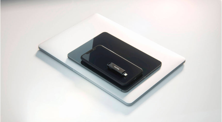 SanDisk 64GB iXpand Flash Drive Luxe — Being Shipped