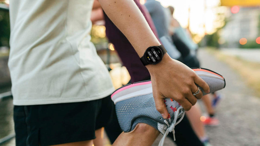 Samsung Galaxy Watch4 44mm LTE Aluminum Smartwatch (Black) — Being Shipped