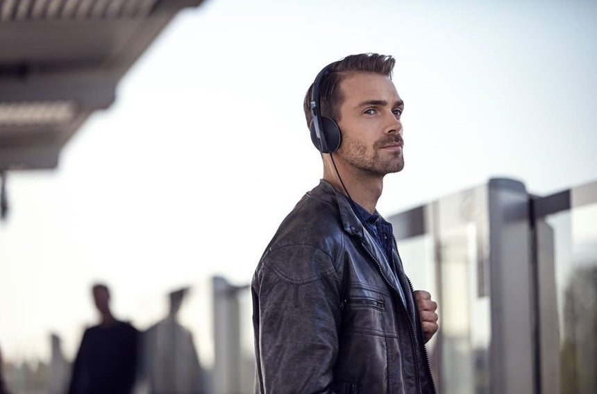 Sennheiser SC 160 USB Binaural Headset with Noise Canceling Mic — Being Shipped