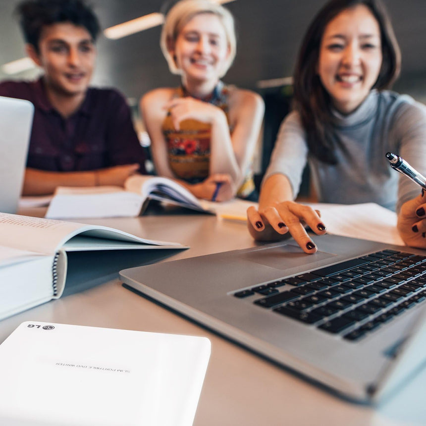 LG GP65NW60 Portable USB External DVD Burner & Drive (White) — Being Shipped