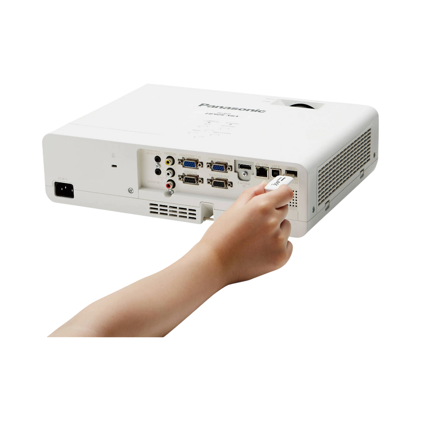 Panasonic PT-LW335U 3100-Lumen WXGA 3LCD Projector — Being Shipped