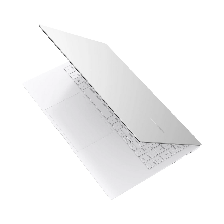 Samsung Galaxy Book2 Pro 15.6" Laptop, Intel Core i5-1240P, 16GB RAM, 256GB SSD (Graphite) — Being Shipped
