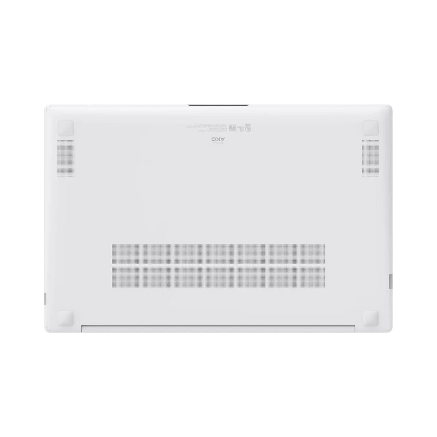 Samsung Galaxy Book Pro 15 15.6" Laptop, Intel Core i5-1135G7, 8GB RAM, 256GB SSD (Mystic Silver) — Being Shipped