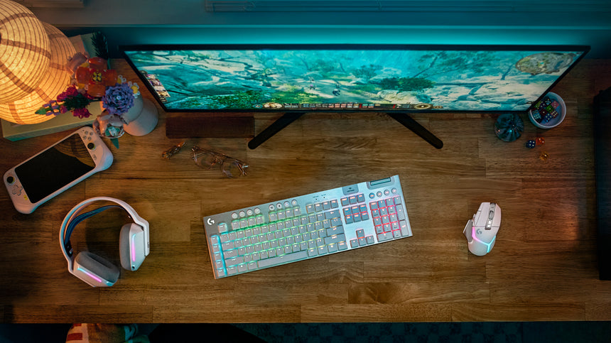 Logitech G G915 X LIGHTSPEED Low-Profile Wireless RGB Mechanical Gaming Keyboard (White, GL Tactile) — Being Shipped