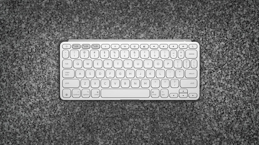 Logitech KEYS-TO-GO 2 Wireless Keyboard with Cover (Pale Gray) — Being Shipped