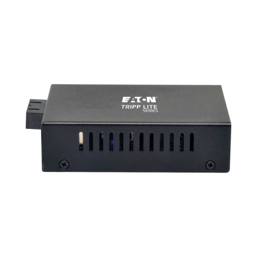 Tripp Lite Gigabit Multimode Fiber to Ethernet Media Converter, 10/100/1000 SC, International Power Supply, 850 nm, 550M (1804.46 ft.) — Being Shipped