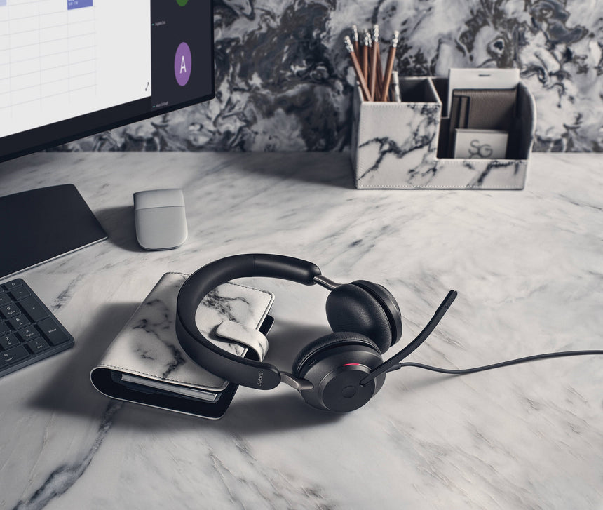 Jabra Evolve2 40 SE Mono Wired On-Ear Headset (Black) — Being Shipped