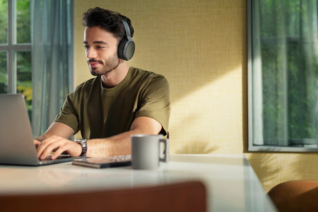 Philips BASS Boost 29-Hour Playtime Wireless Headphone — Being Shipped