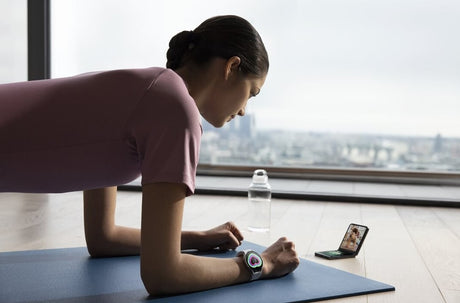 Samsung Galaxy Z Flip5 512GB Unlocked Smartphone (Graphite) — Being Shipped