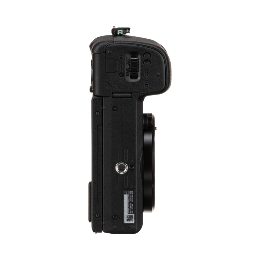 Sony a6400 Mirrorless Camera — Being Shipped