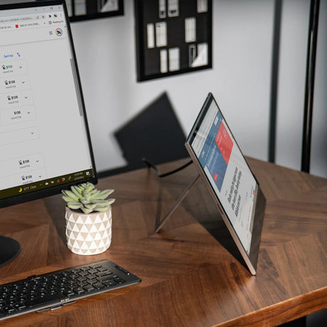 Mobile Pixels Glance Pro 15.6" FHD OLED Touchscreen Monitor — Being Shipped
