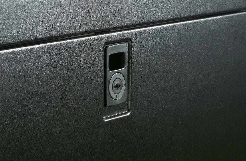 APC NetShelter SX, Server Rack Enclosure, 45U, Black, 2124H x 600W x 1200D mm — Being Shipped