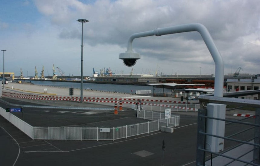 Axis Communications T91D62 Telescopic Parapet Mount — Being Shipped