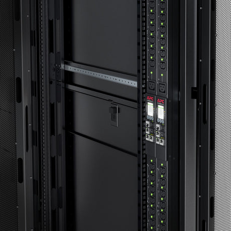 APC 9000 Switched, ZeroU, 20A, 208V, (21) C13/C15 & (3) C19/C21, L620 Cord Rack Power Distribution Unit — Being Shipped