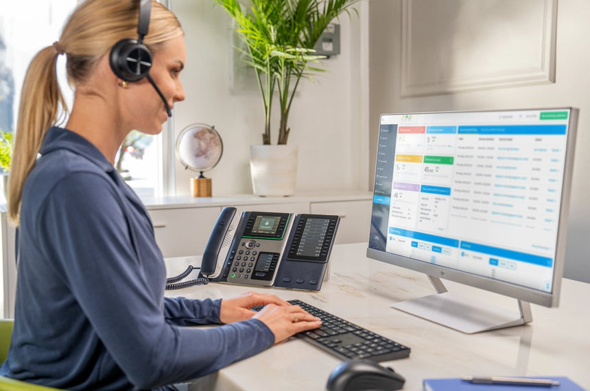 Poly Voyager 4310 USB-A Headset with BT700 Dongle — Being Shipped