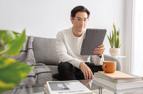 Logitech Combo Touch Backlit Keyboard Case for Apple iPad (Gen 7 to 9) (Graphite) — Being Shipped