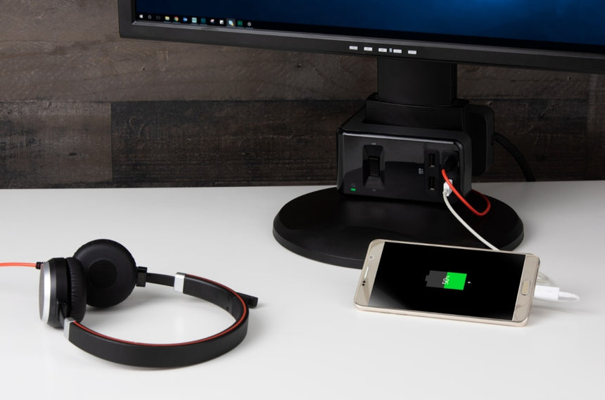 APC SurgeArrest Essential Multi-Use 6 Outlet with 4 Port 4.8A USB Charger 120V — Being Shipped