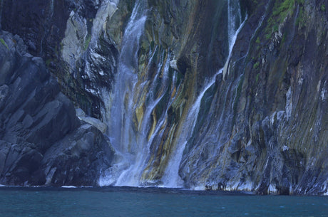 Canon RF 100-400mm f/5.6-8 IS USM Lens — Being Shipped