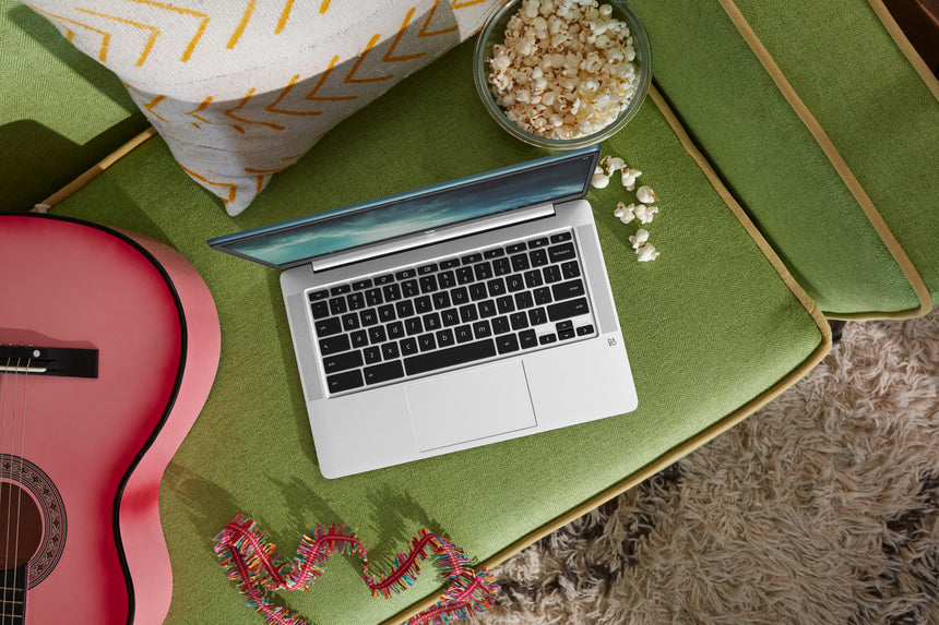 HP Chromebook 14" Laptop, Intel Celeron N4000, 4GB RAM, 64GB eMMC — Being Shipped