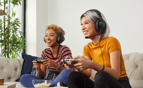 JBL Quantum 200 Wired Over-Ear Gaming Headset (Black) — Being Shipped