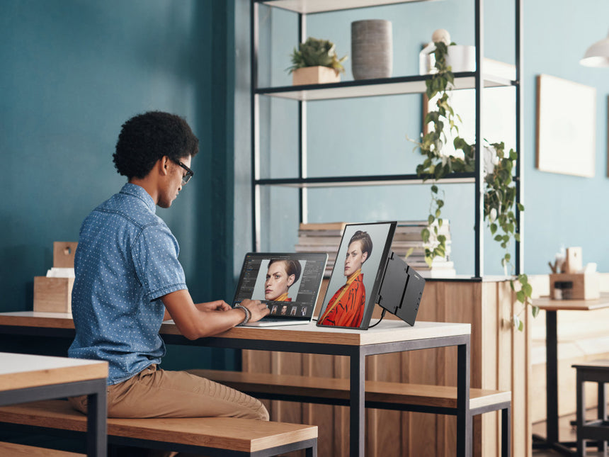 ViewSonic 15.6" VP16-OLED Thin Portable Monitor — Being Shipped