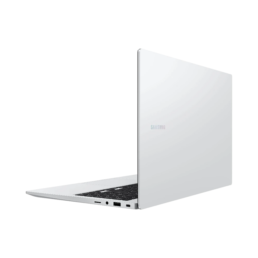 Samsung Galaxy Book4 15.6" Laptop, Intel Core 7 150U, 16GB RAM, 512GB SSD — Being Shipped