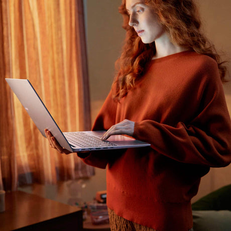 Samsung Galaxy Book4 15.6" Laptop, Intel Core 7 150U, 16GB RAM, 512GB SSD — Being Shipped