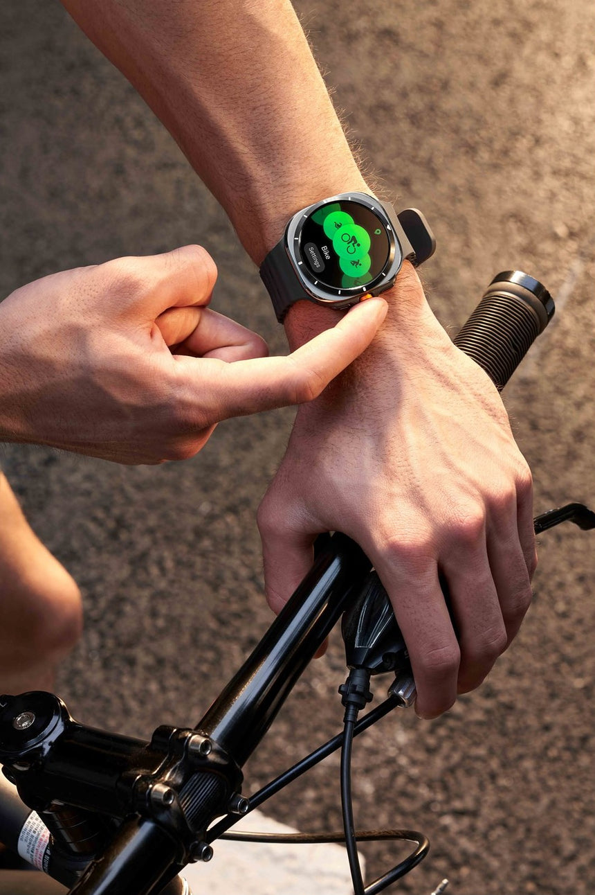 Samsung Galaxy Watch Ultra Titanium 47mm LTE Smartwatch (Titanium Silver) — Being Shipped