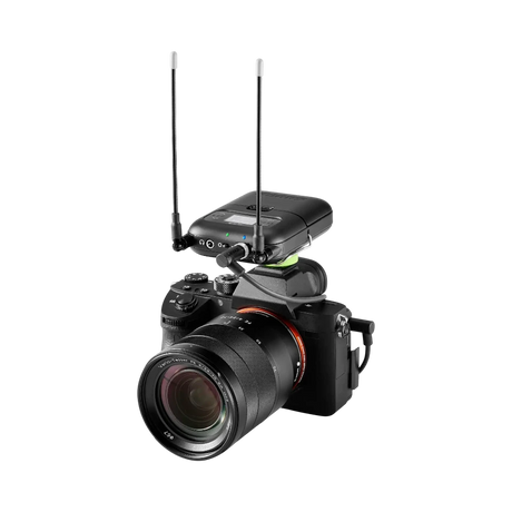 Shure SLXD5 Digital Camera-Mount Wireless Microphone Receiver (J52: 558 to 602 + 614 to 616 MHz) — Being Shipped