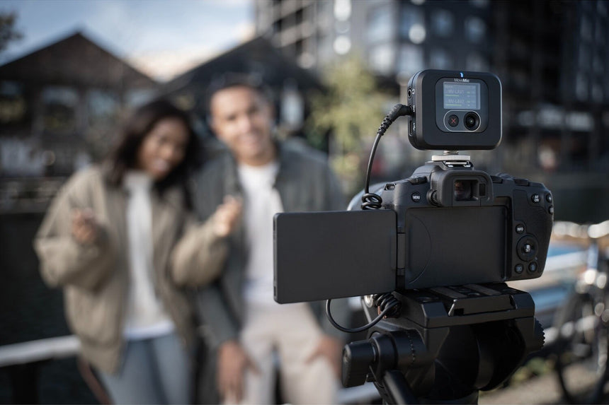 Shure MoveMic Two Receiver Kit 2-Person Clip-On Wireless Microphone System for Mobile Devices & Cameras — Being Shipped