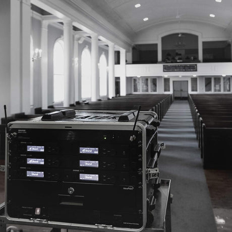 Shure SLXD14/85 Digital Wireless Cardioid Lavalier Microphone System (G58: 470 to 514 MHz) — Being Shipped