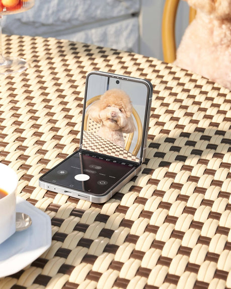 Samsung Galaxy Z Flip6 Smartphone, Snapdragon 8 Gen 3, 12GB RAM, 512GB Storage (Unlocked, Silver Shadow) — Being Shipped