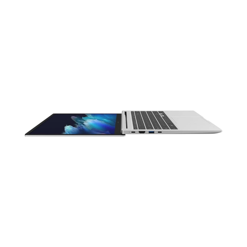Samsung Galaxy Book 15.6" Laptop, Intel Core i5-1135G7, 8GB RAM, 256GB (Mystic Silver) — Being Shipped