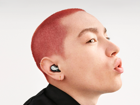 Samsung Galaxy Buds Live Noise-Canceling True Wireless Earbud Headphones (Mystic Black) — Being Shipped